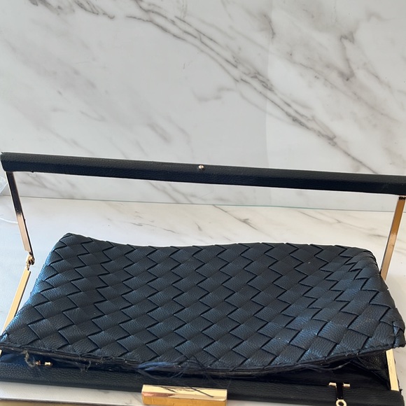 Sondra Roberts Kit Woven Clutch - Picture 4 of 5